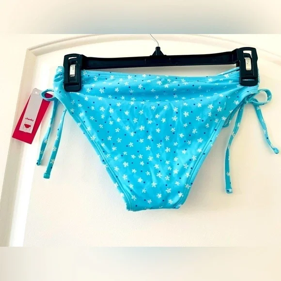 Xhilaration Women’s Baby Blue Floral Bikini Bottom Medium Size - Picture 7 of 10